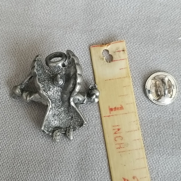 Pewter tone TEACHER ANGEL lapel pin - Picture 3 of 3